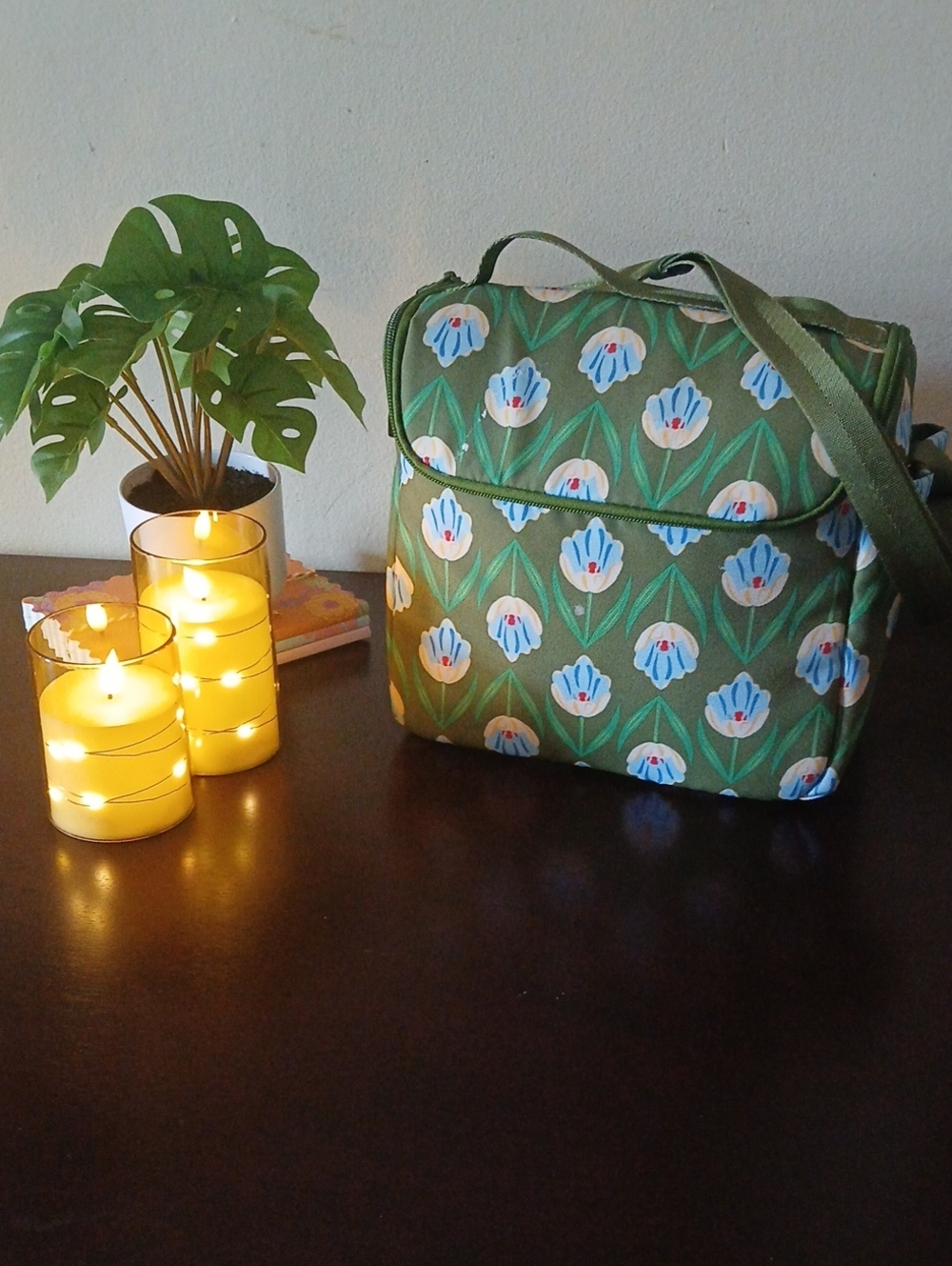 Vera Bradley Lunch Tote